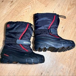 Sorel kids size 4 winter boots